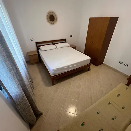Apartamentes 303 A7 * Golem (Tirana)